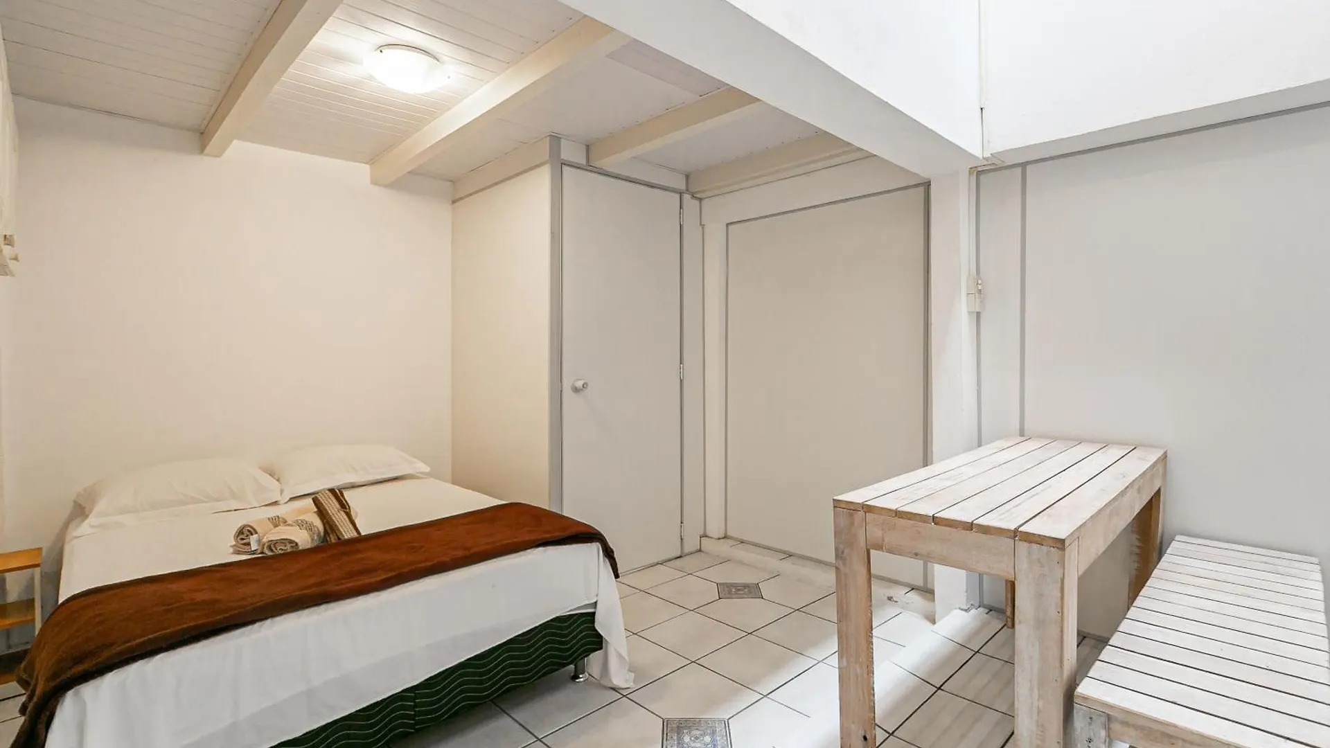 Casa Italia - Guest House Na Lagoa Da Conceicao Florianopolis